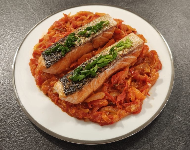 Saumon à la piperade